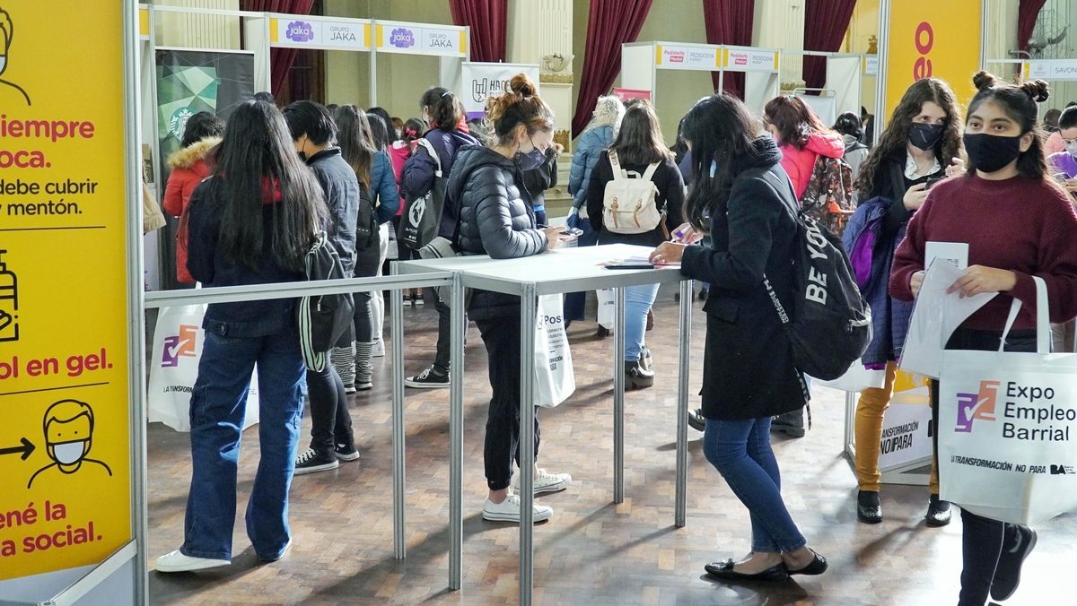 Se viene la última Expo Empleo Barrial del año en CABA con más de 300