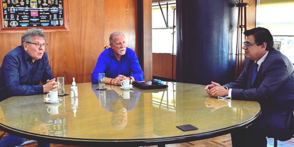 Omar Plaini se reunió con Claudio Moroni y luego anunció el subsidio para los canillitas.