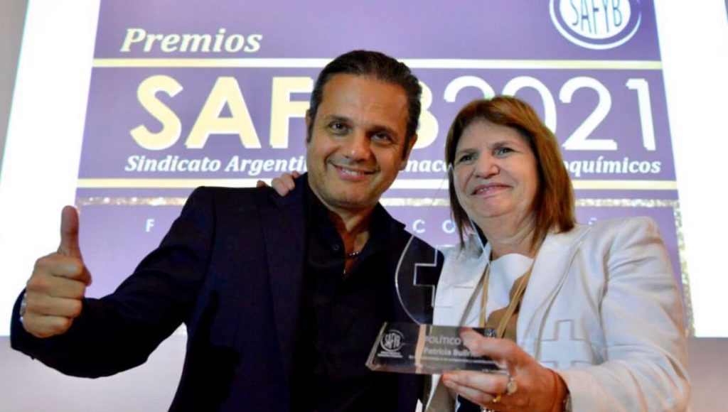 SAFYB premió al farmacéutico, bioquímico, sindicalista y político del año