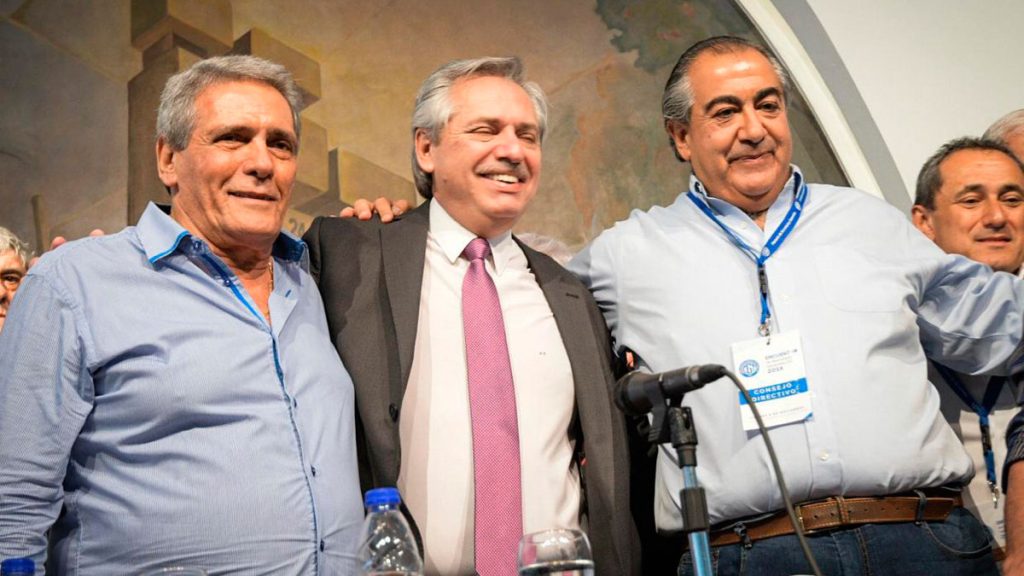Carlos Acuña y Héctor Daer mantuvieron recientemente dos encuentros con Alberto Fernández, a los que Moyano no fue invitado.