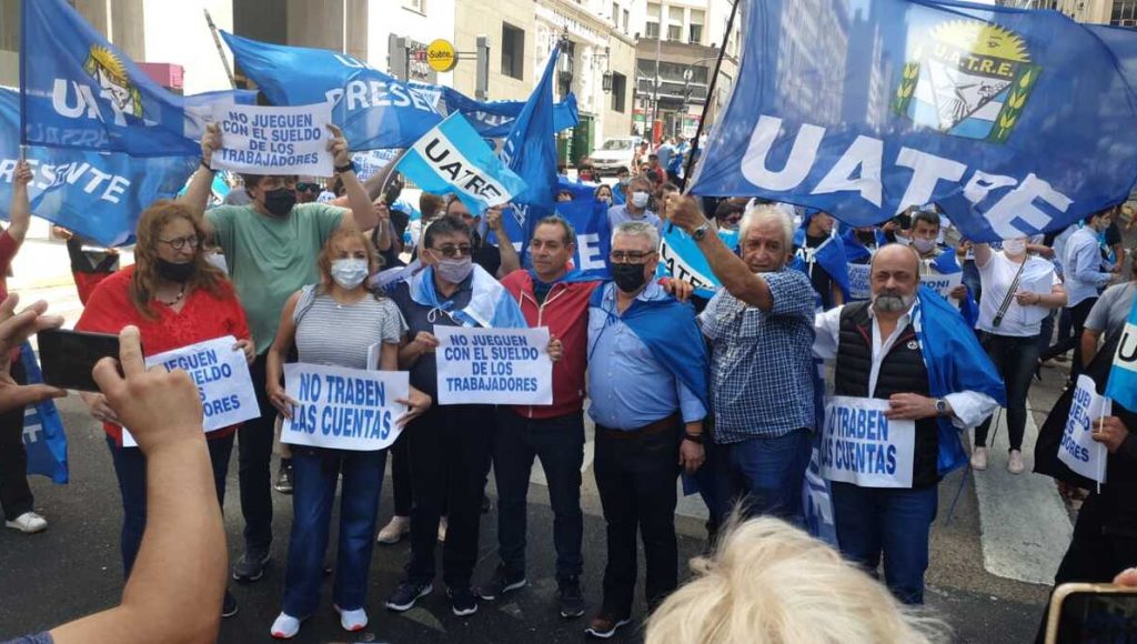 UATRE marcha a las sucursales del Banco Nación para reclamar el acceso a sus propios fondos