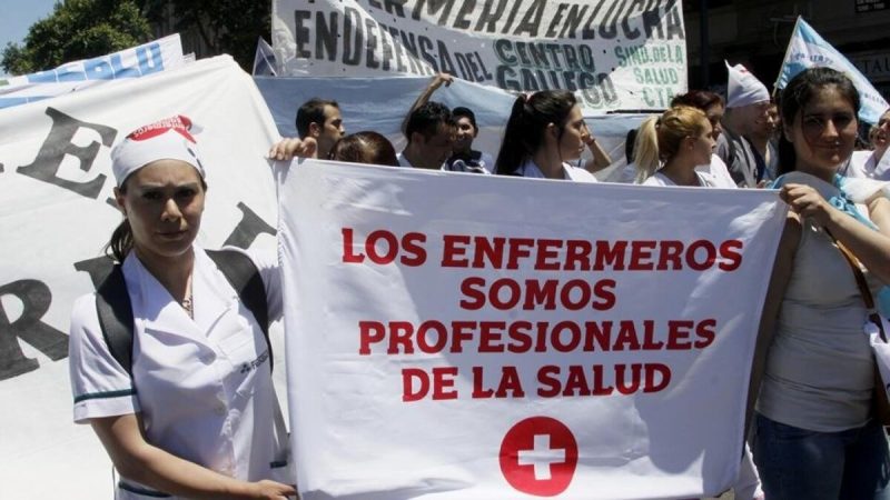 El Gobierno porteño lleva 100 días sin acatar el fallo judicial y la enfermería vuelve a movilizarse