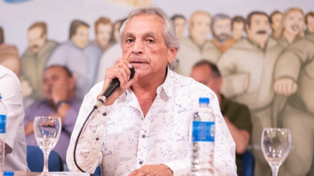 Textiles, Hugo Benítez