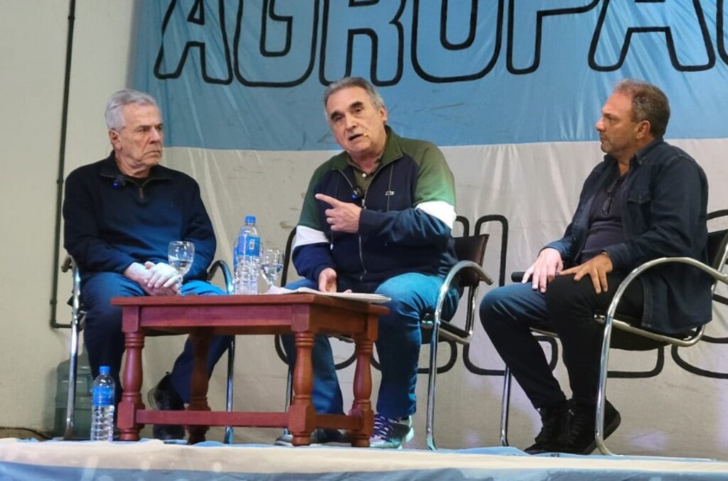Schmid, Juan Carlos Schmid, Fempinra, Víctor Laplace