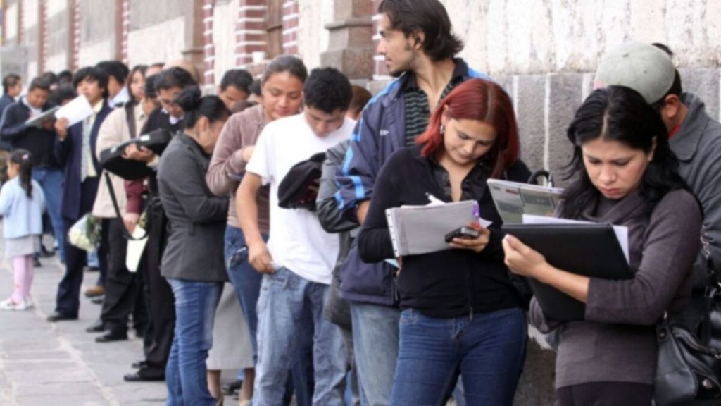 búsqueda laboral, búsqueda de empleo, fila