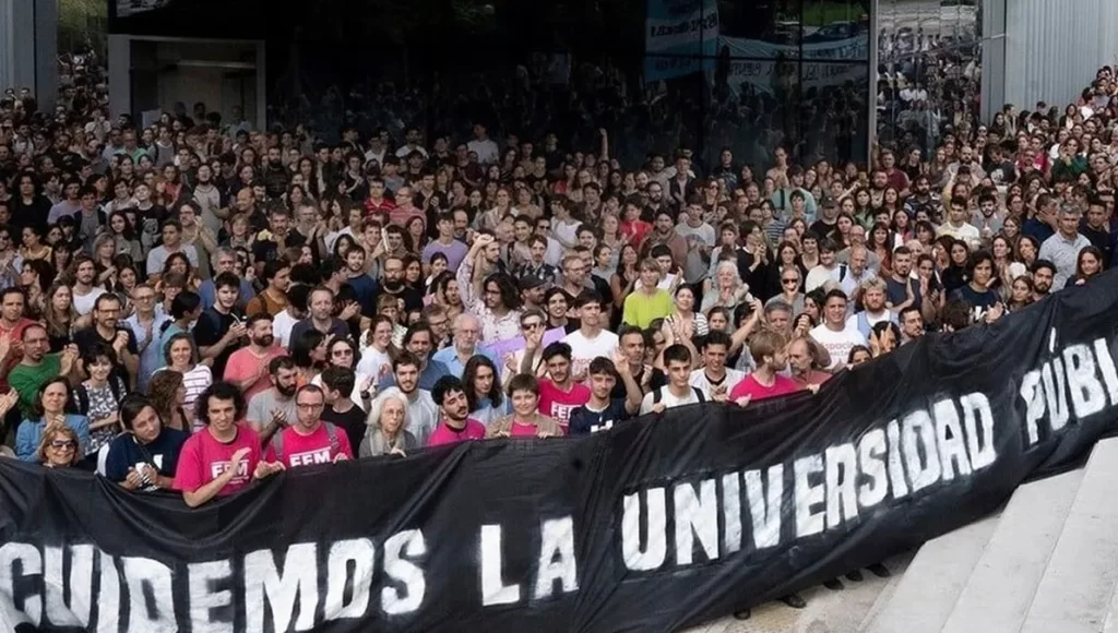 docentes universitarios, marcha univiersitaria, Córdoba