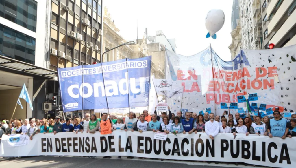 paro docente, marcha universitaria, conadu, docentes universitarios