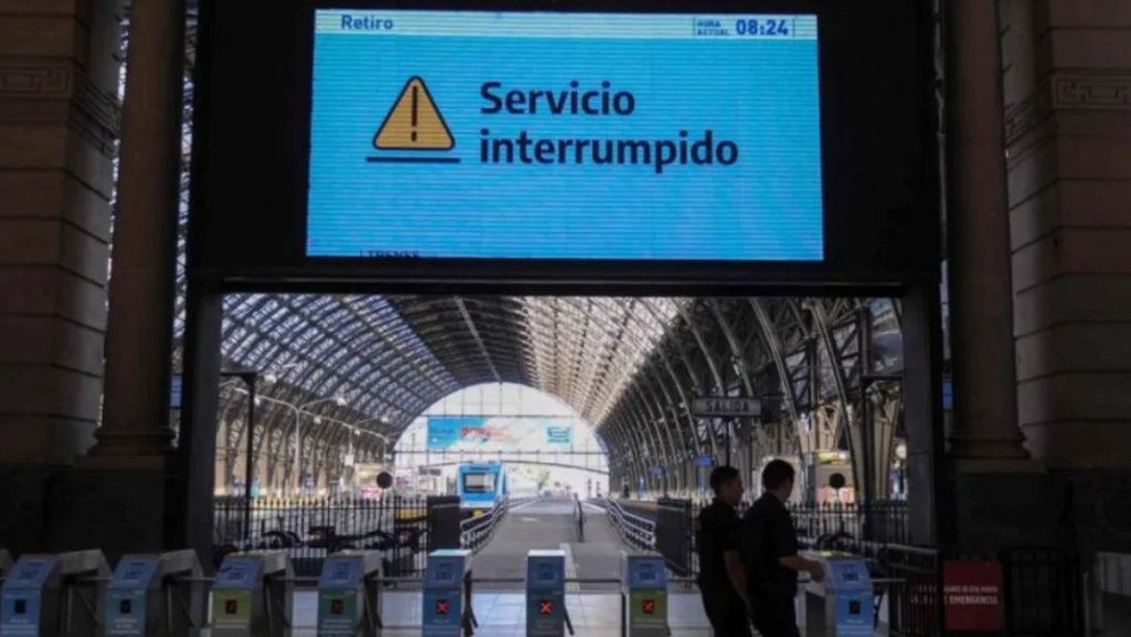 Tras el paro de ayer, el sábado tampoco habrá trenes, por el Día del Ferroviario.