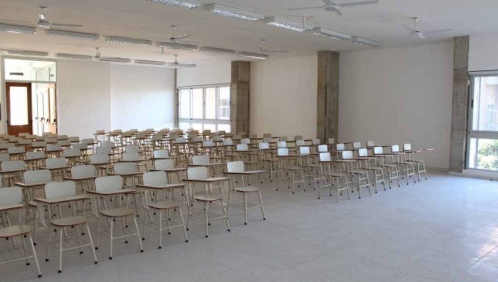 paro docente, aula vacía