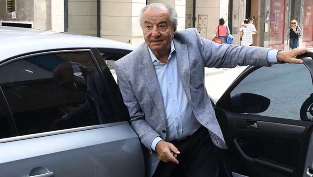 Empleados de Comercio, Armando Cavalieri