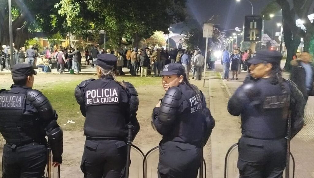 Jorge Macri, desalojo de manteros en Chacarita