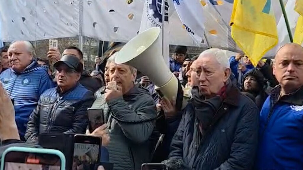 UOM, Abel Furlán