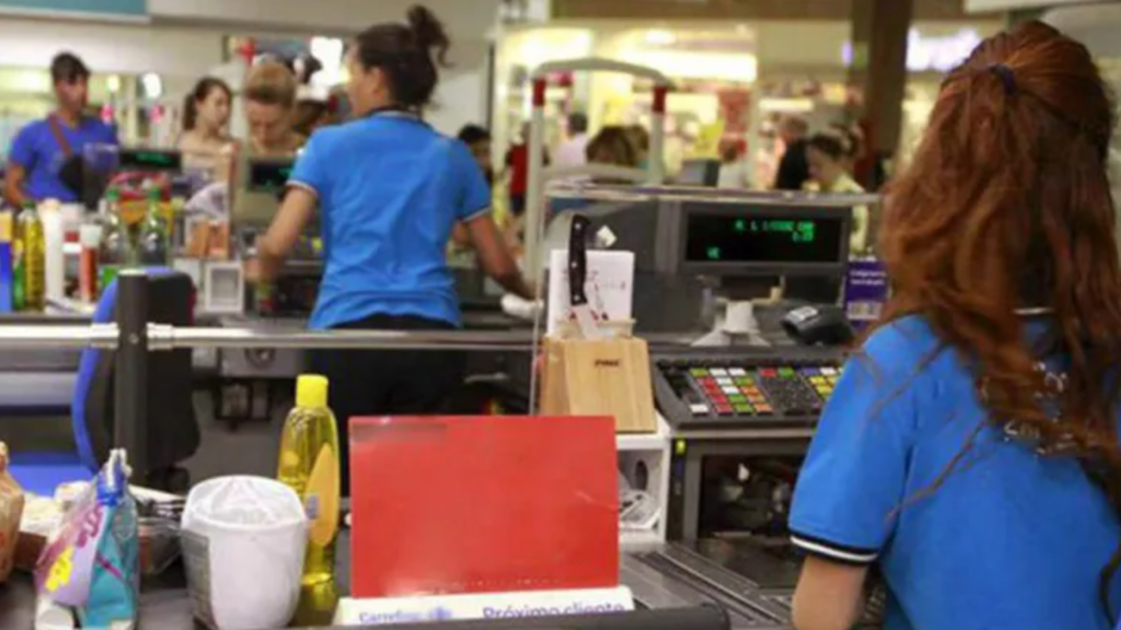 Empleados de Comercio, supermercado