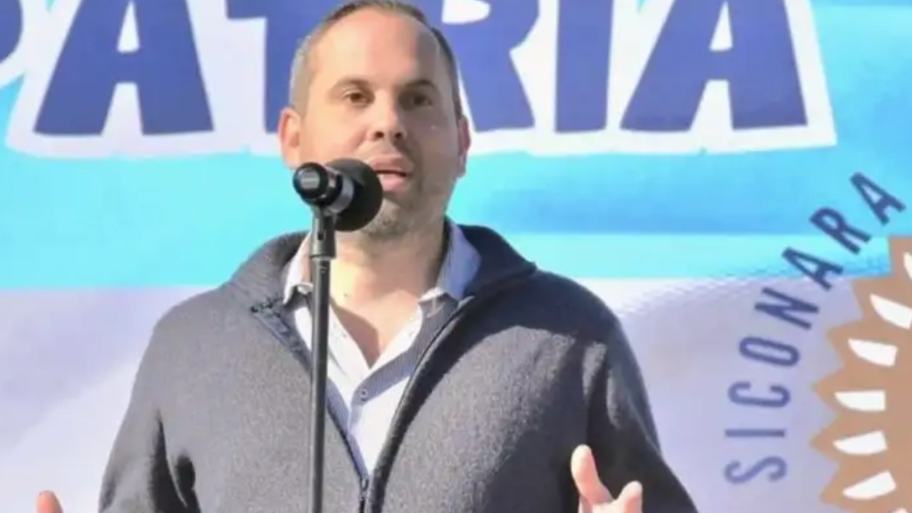 "Buscan deslegitimar el rol histórico del movimiento obrero", dijo Mariano Vilar.