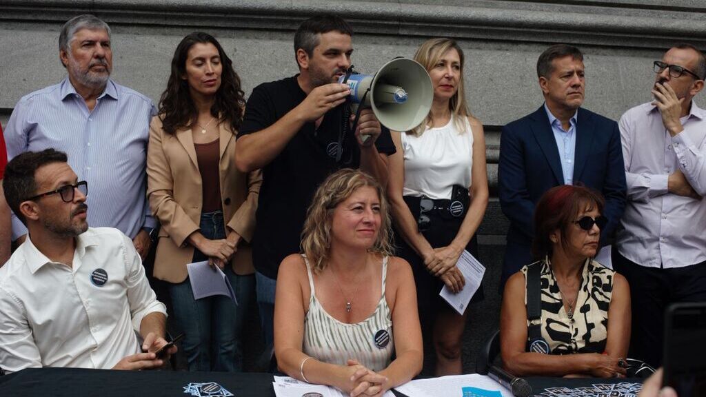 reforma laboral, Agustín Lecchi, periodistas