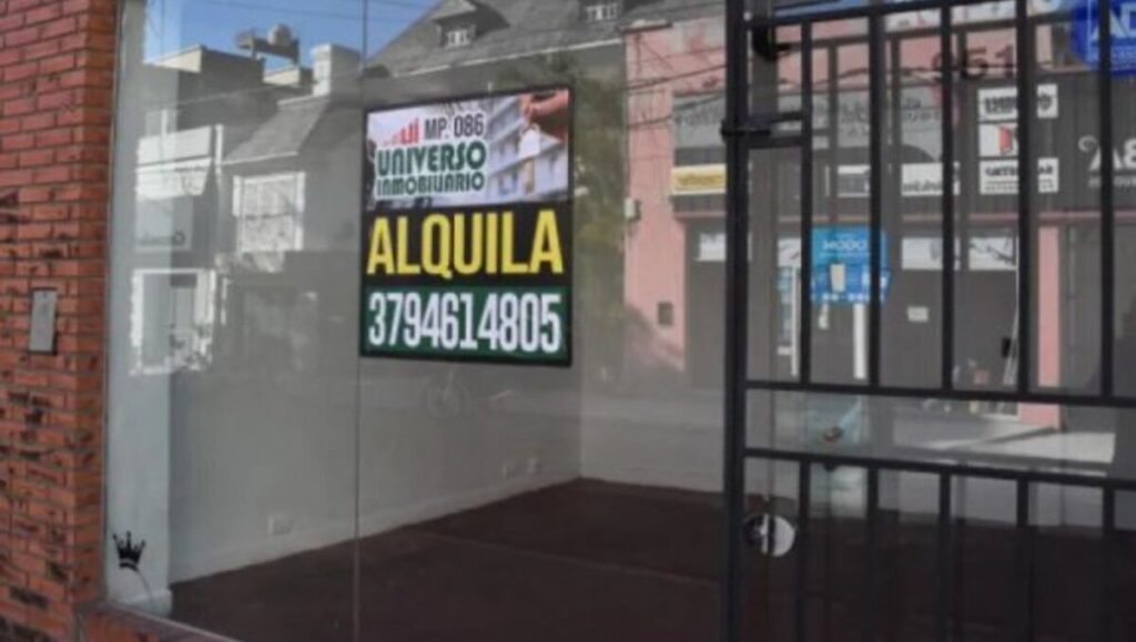 Empleados de comercio, Corrientes, local vacío en alquiler