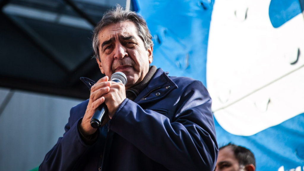 La imagen de Godoy está fortalecida por su perfil de fuerte confrontación pública.