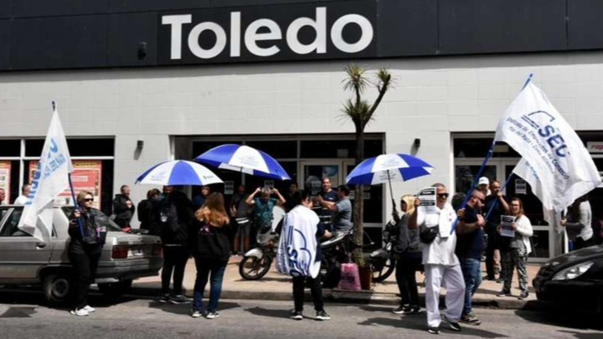 Mar del Plata Retail Workers Union Threatens Strike Over Unpaid May Salaries