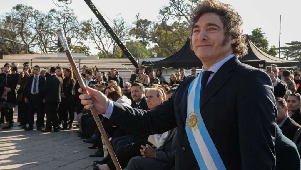Adorni, Javier Milei