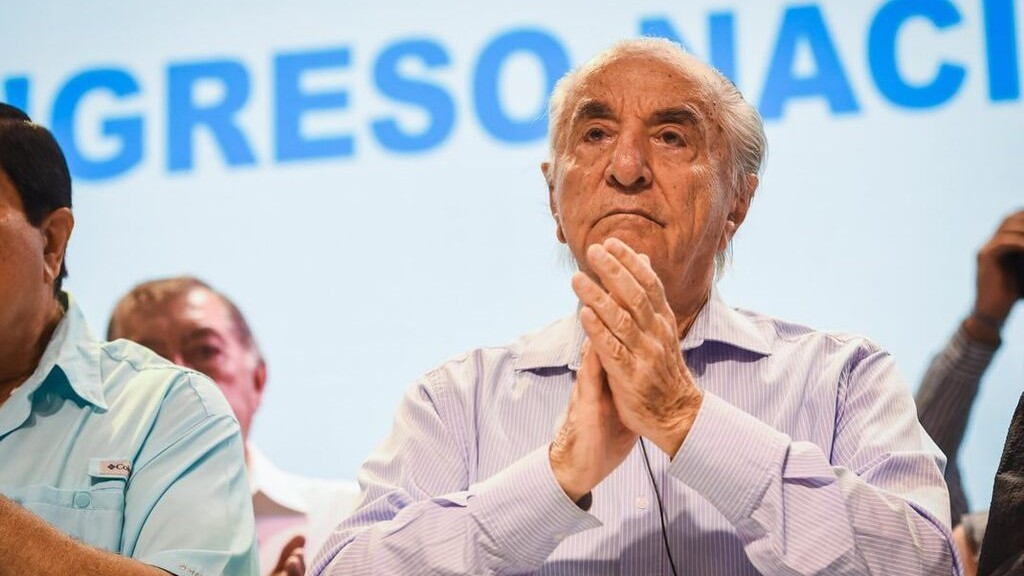 Empleados de Comercio, Armando Cavalieri